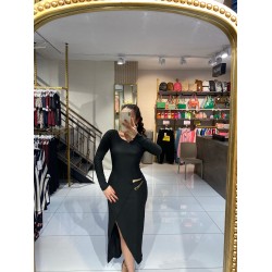 GOLD DETAY YIRTMAÇLI SİYAH ELBİSE